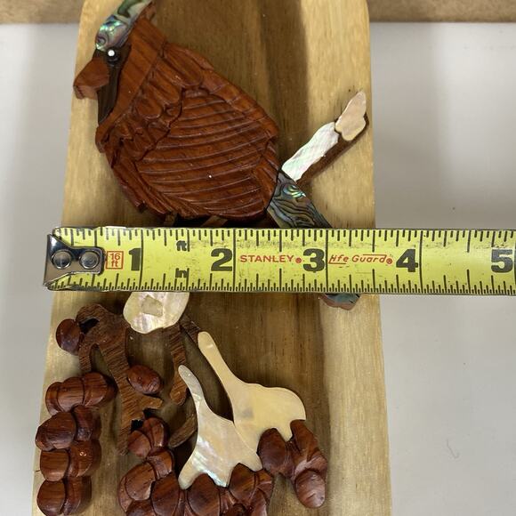 Carver Dan's Wood Puzzle Gift Box with Cardinal & Mother of Pearl Keepsake - Picture 11 of 13